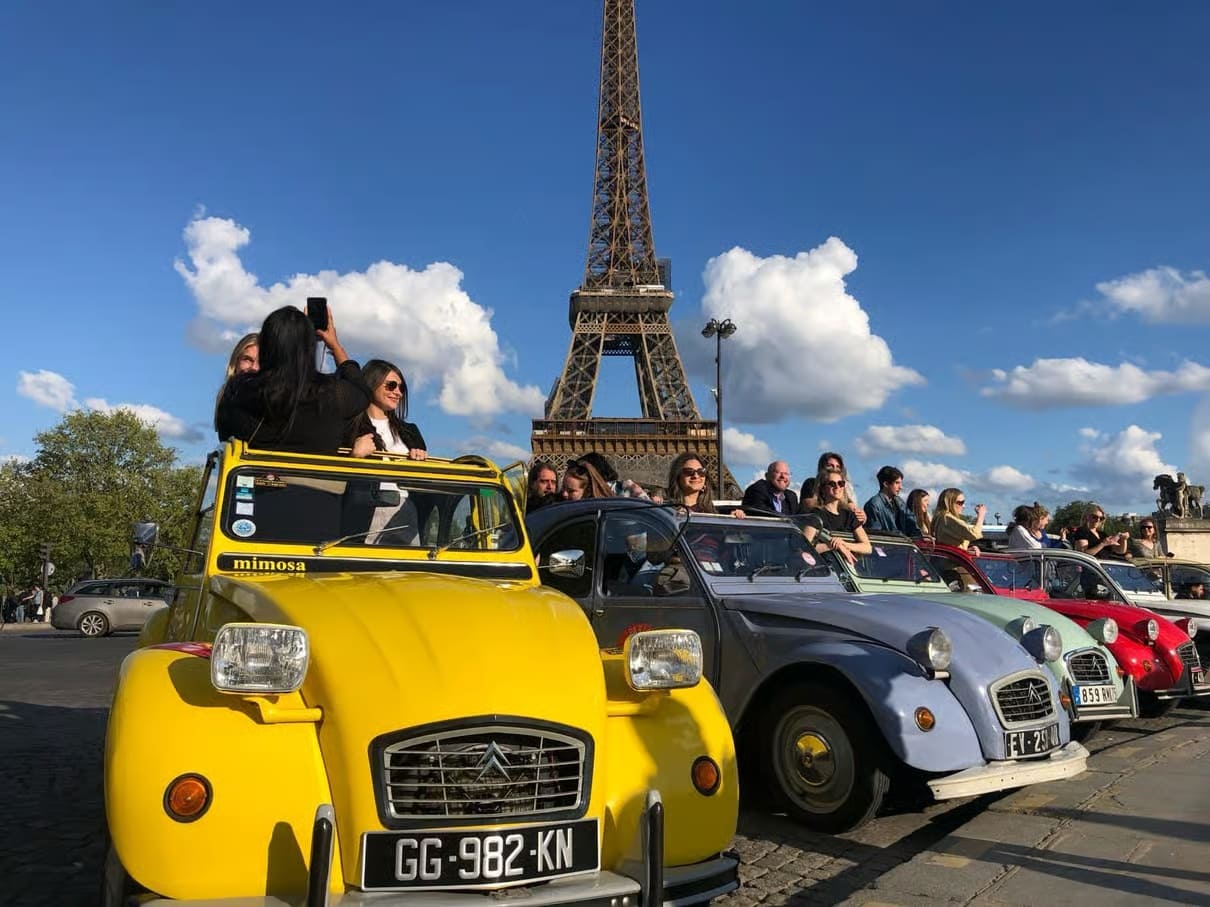 2CV Tour in Paris